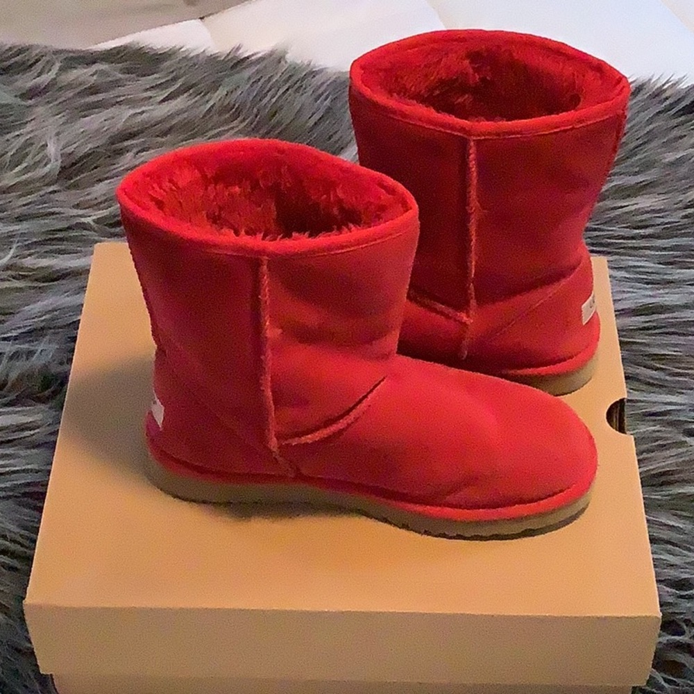 Authentic Ugg Classic Short Boots Red